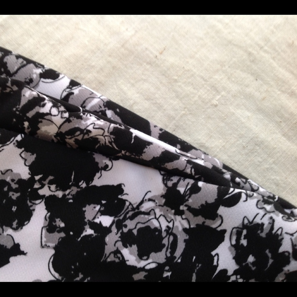 Pants - Picture 5 of 5